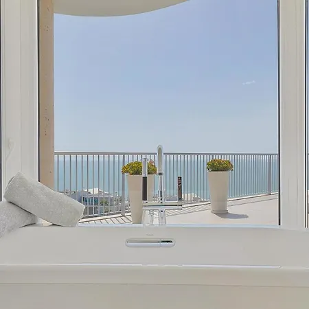 Spectacular Penthouse - View Malaga