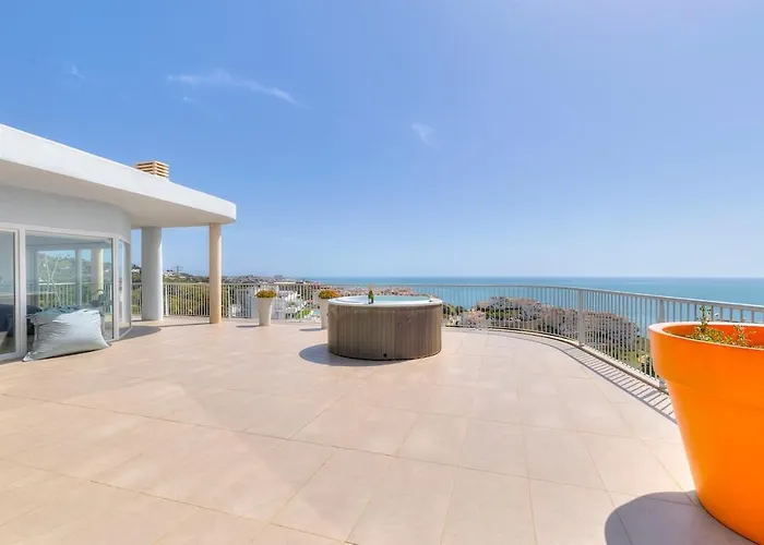 Spectacular Penthouse - View *